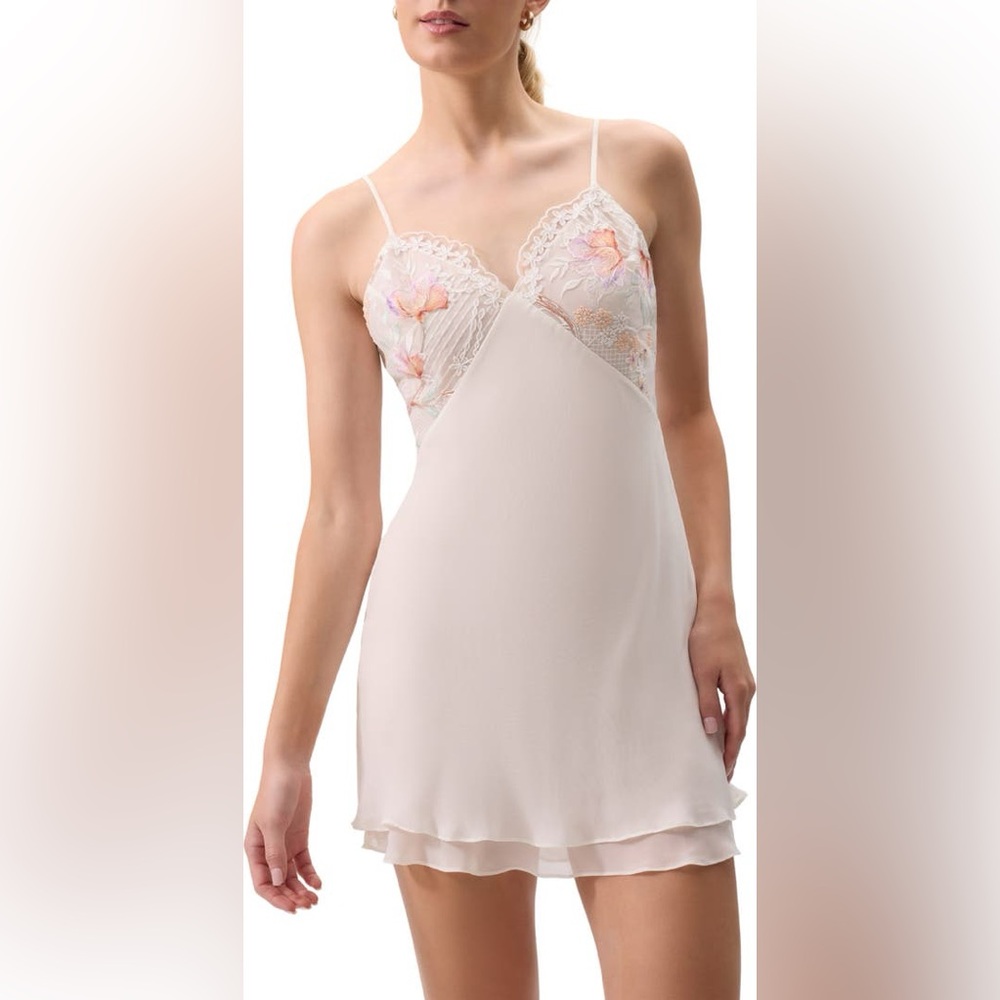 Rya Collection Dearest Chemise Watercolor Medium NWOT